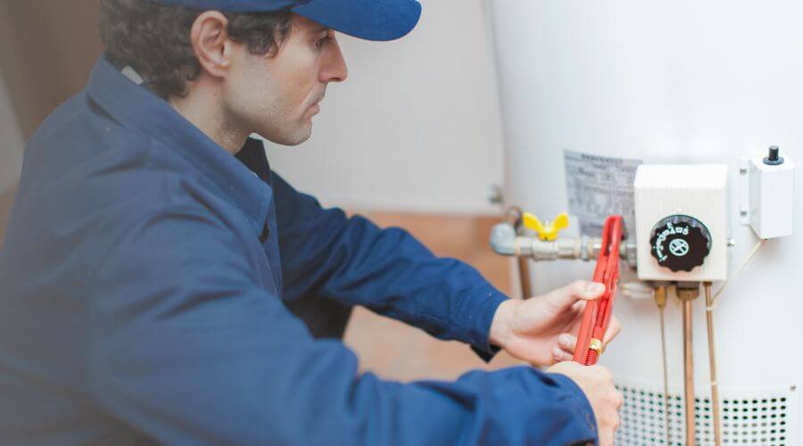 Expert burst pipe repair services in Dilley, TX